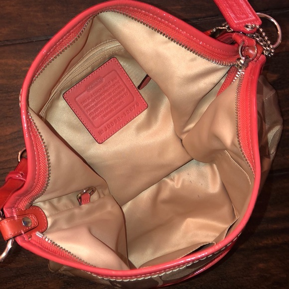 Coach Bag - Picture 4 of 5